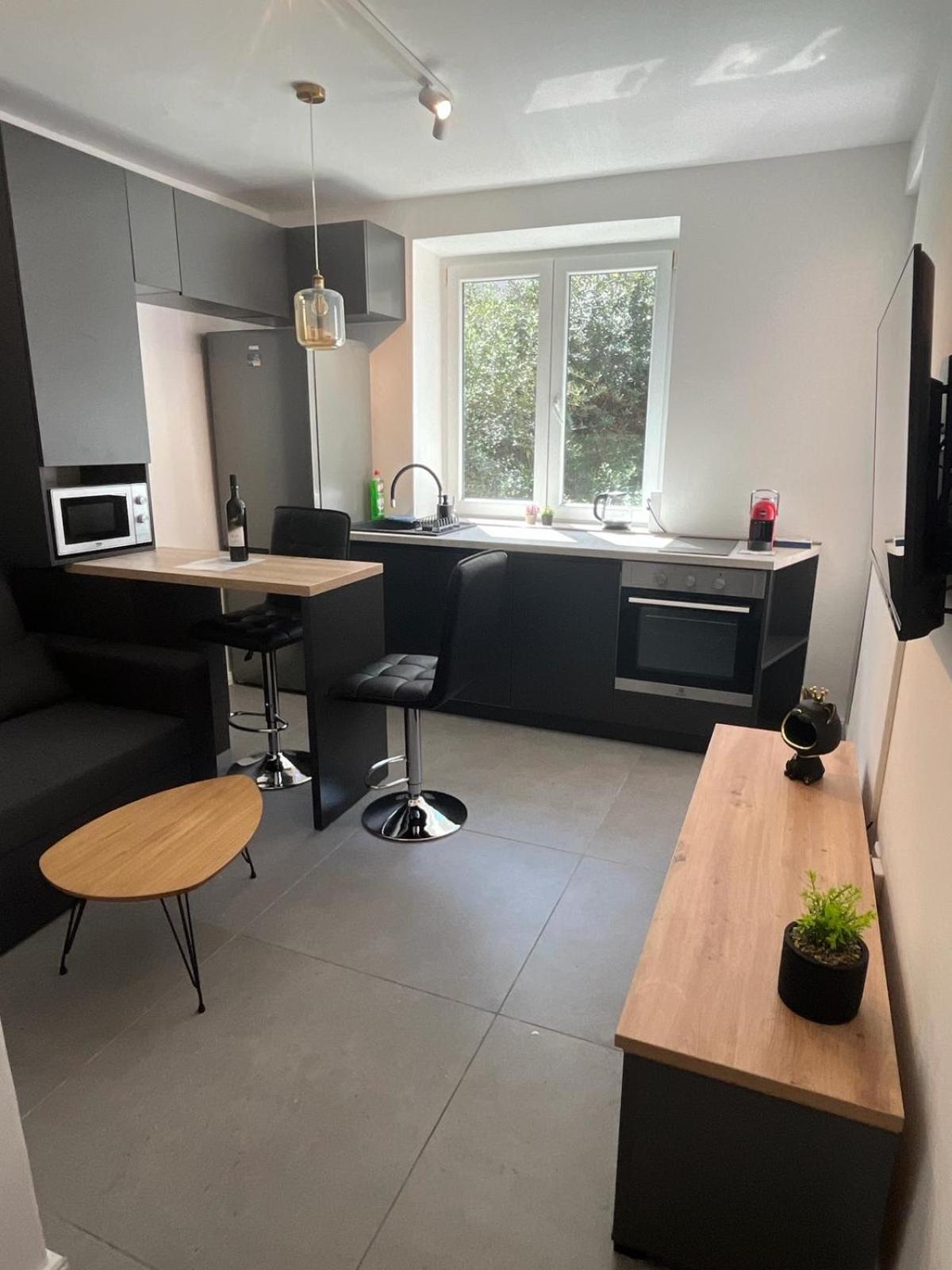 Ferienwohnung Porto Luxury Tivat Exterior foto